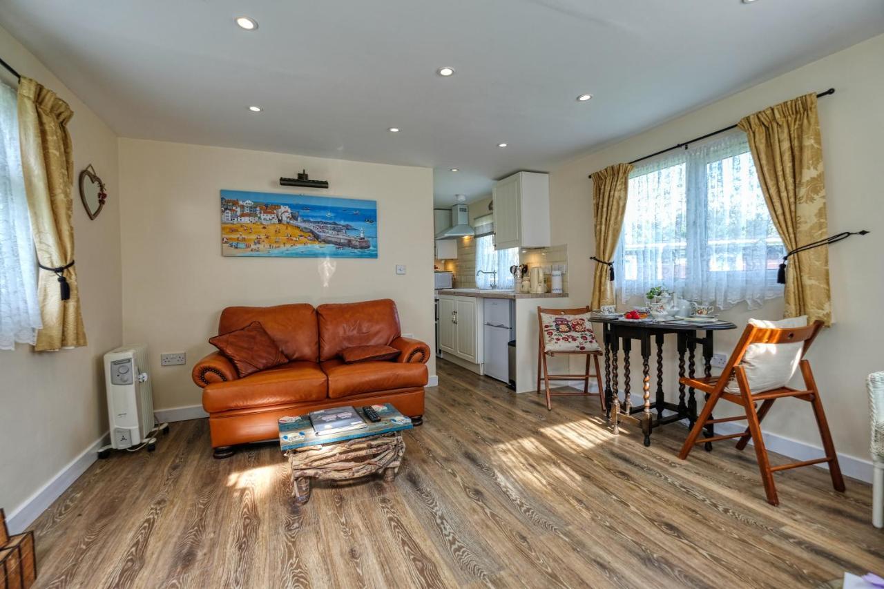 Two Hoots Chalet Mundesley Buitenkant foto