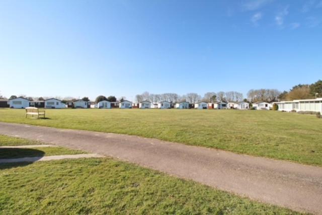 Two Hoots Chalet Mundesley Buitenkant foto